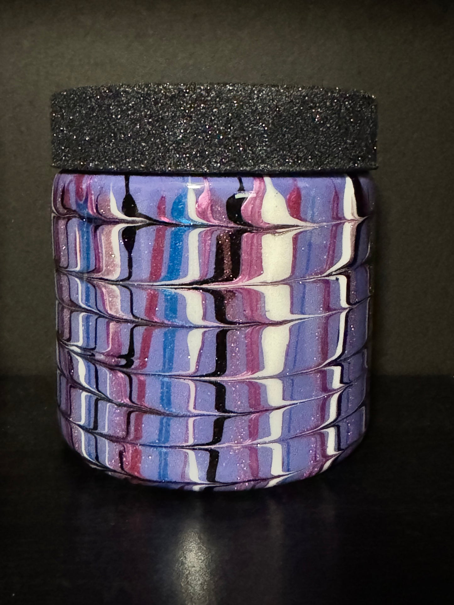 Screw top container
